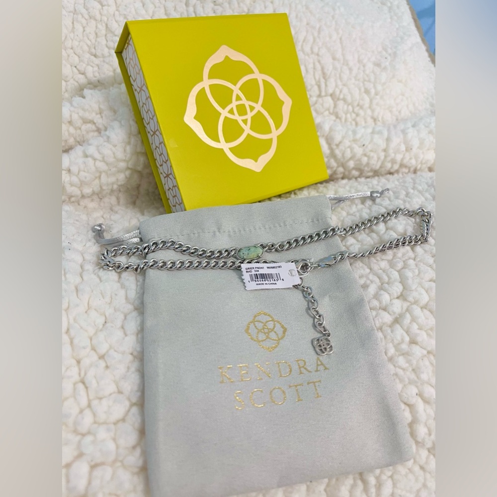 Kendra Scott Elisa Grier Pendant Necklace with Silver Chain- Brand New w/Box💚